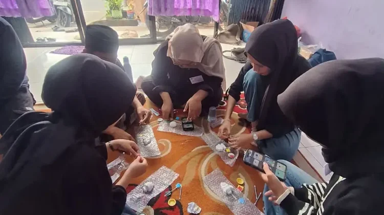 Berbagi Bahagia, Relawan Tangan Setara Gelar Kegiatan Sosial di Serang